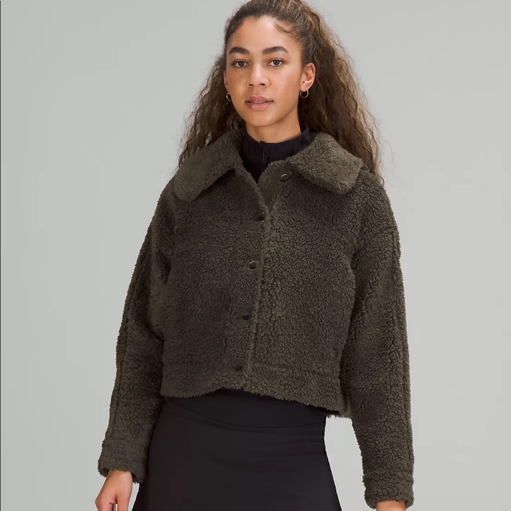 Lululemon Textured Fleece Button Jacket 8 Dark Olive Sherpa